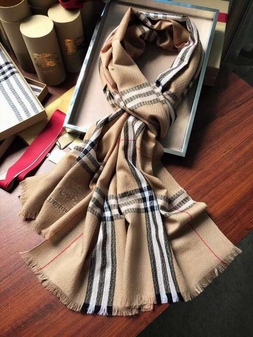 B**rry scarf